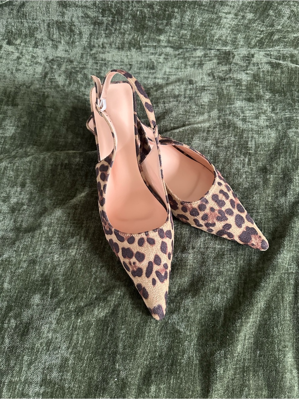 Leopard Print Pointed Slingback Heels in Beige/Brown